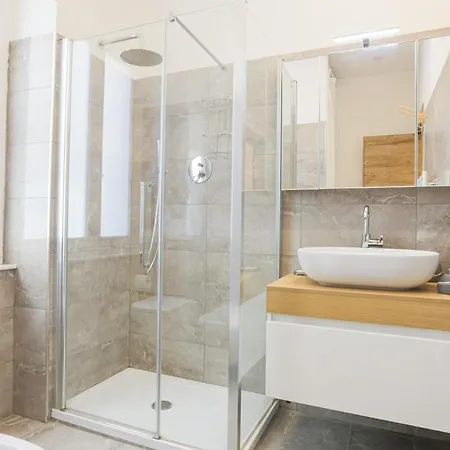 Gaslini 80sqm 5' Walk To The Sea Apartamento Génova