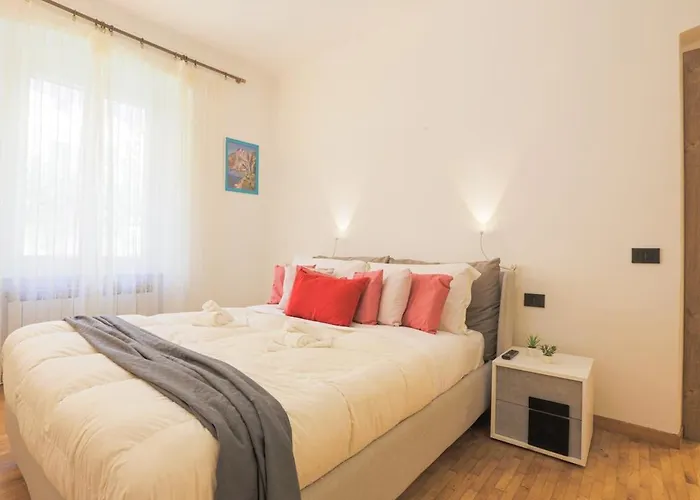 Gaslini 80sqm 5' Walk To The Sea Genua