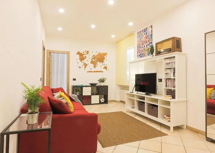 Gaslini 80sqm 5' Walk To The Sea Генуя